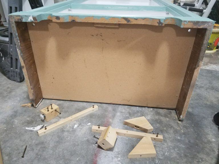 Between3Sisters How To Add Bun Feet To Hollow Bottom Furniture